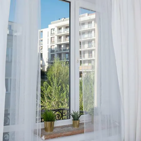 Galeria Apartment *